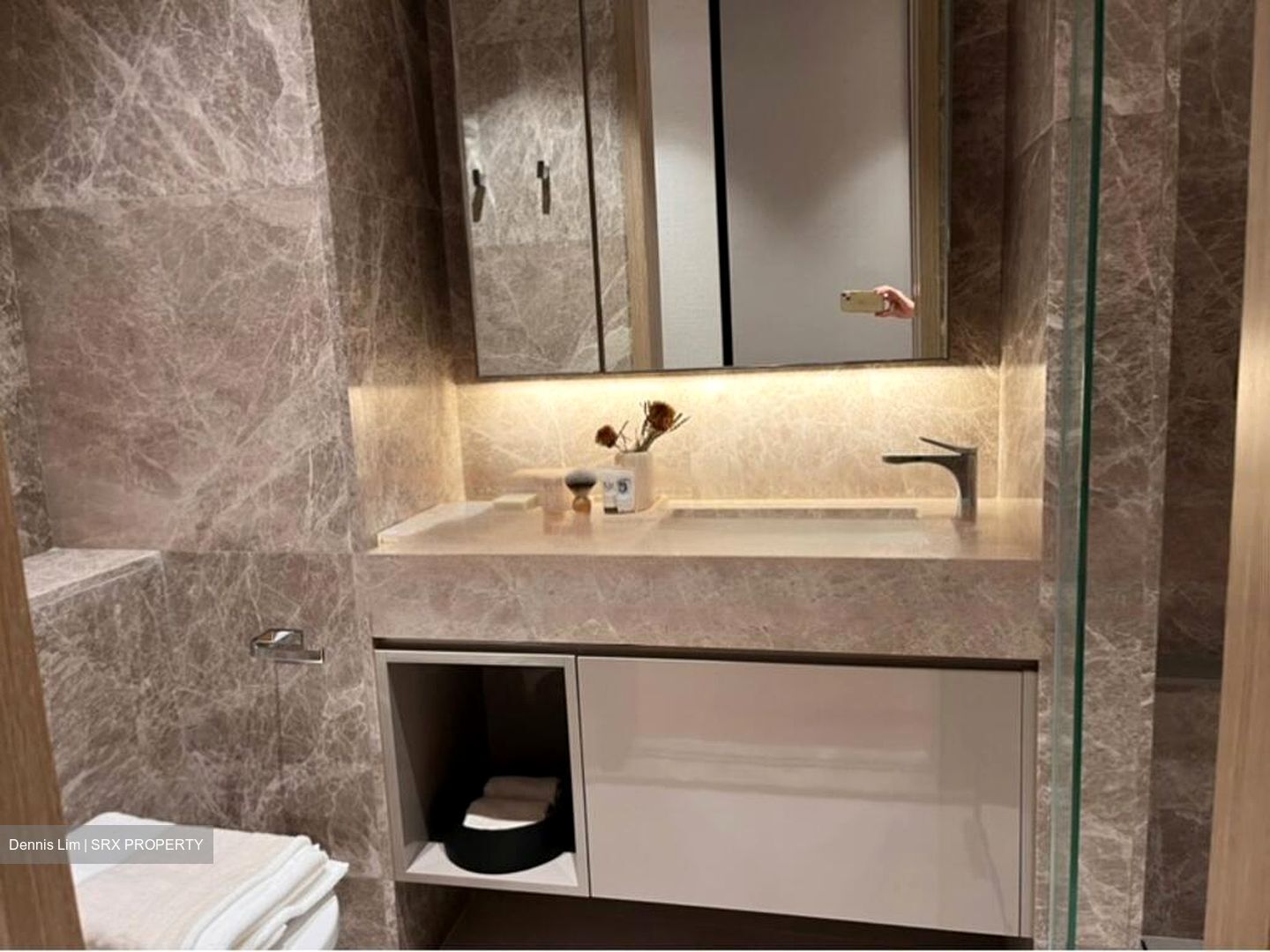 Watten Estate Road (D11), Condominium #449998171